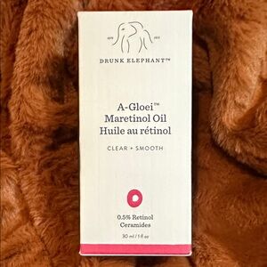 Drunk Elephant A-Gloei Maretinol Oil